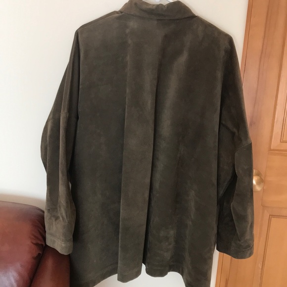 Dark Green Suede Overshirt by Eskandar - Picture 6 of 8